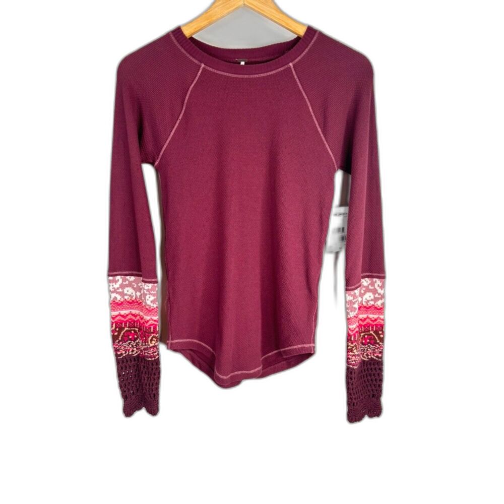 NWT Free People The Mix Cuff Thermal Top M Crochet Knit Sleeve Burgundy Rio Vino - Picture 2 of 9